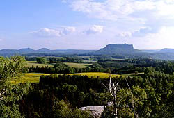 Blick vom Gamrig zum Lilienstein