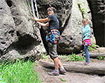 Franzi am Klettersteig
